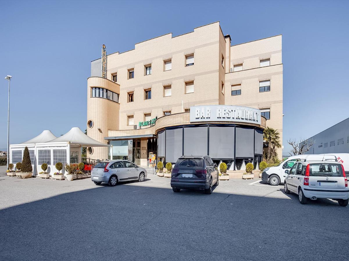 Hotel Restaurante Blanc I Negre 2 Agramunt Екстериор снимка
