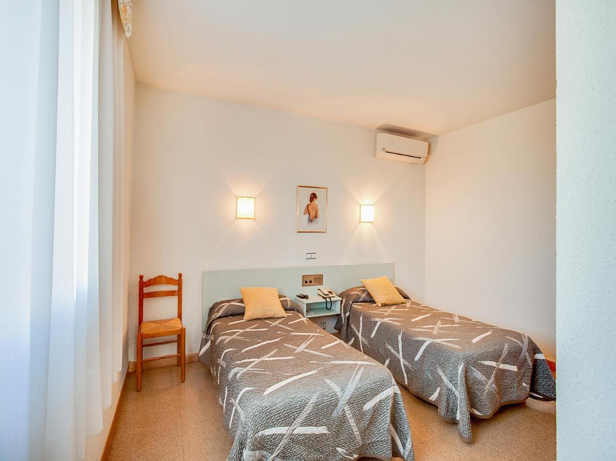Hotel Restaurante Blanc I Negre 2 Agramunt Екстериор снимка